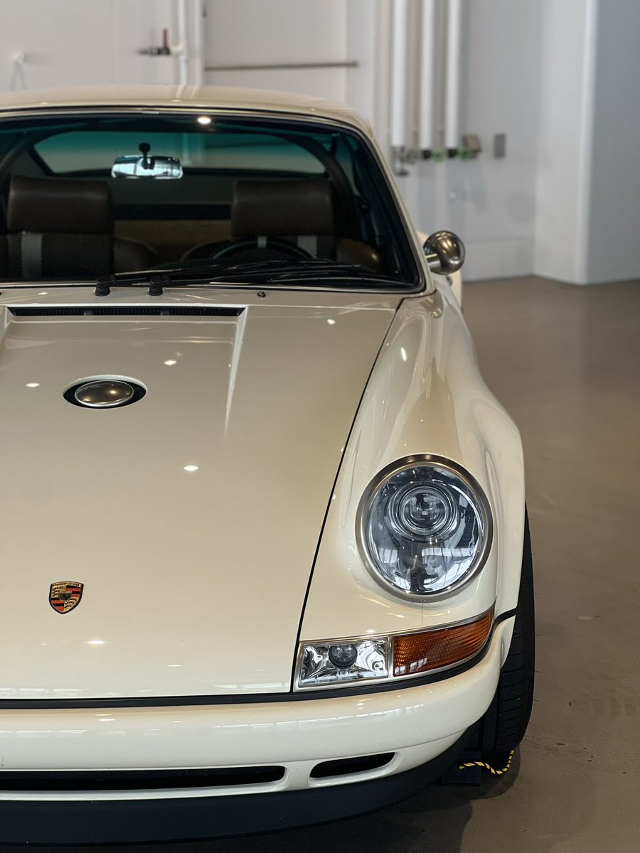 Chay911992's tweet photo. ナローシンガー🚗🔥
個人的にはこっちが好き！ https://t.co/mSK2jCxRQp