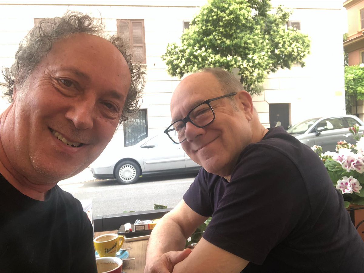 fulvioabbate's tweet image. Il bar del sorriso.  
#fulvioabbate #CarloVerdone