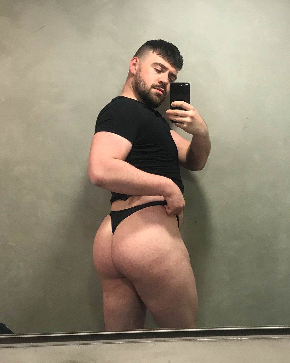 SubSnarkers's tweet photo. Thighs, thong, thiccness, and a cock cage ����🍑✨ https://t.co/FnEl26j9og