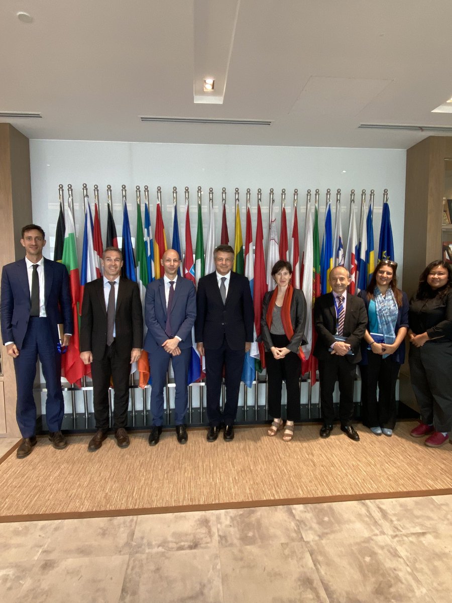 Stimulating exchange today at <a href="/uni_eropa/">EU in Indonesia</a> with @MelonioThomas, Chief economist and Director <a href="/AFD_France/">Agence Française de #Développement (AFD) 🇫🇷 🇪🇺</a>