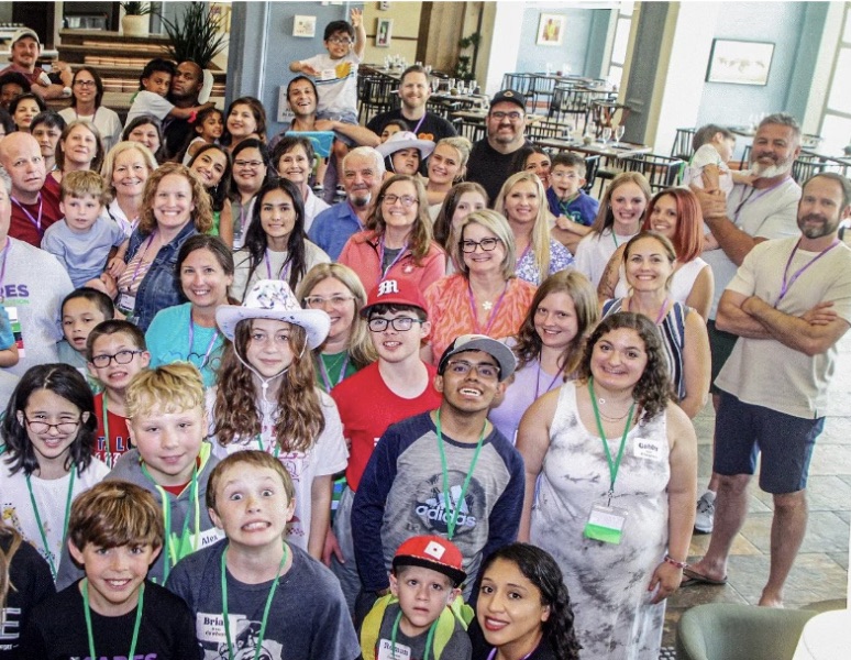 KaresFoundation's tweet photo. We are so grateful for all the support we received at our inaugural KARES Family and Science Conference! 💜💚

Our #KDM5C Community has continued to grow, and we hope you will continue to help us improve the lives of individuals and families affected by KDM5C genetic disorders. https://t.co/tmDjZR12Zl