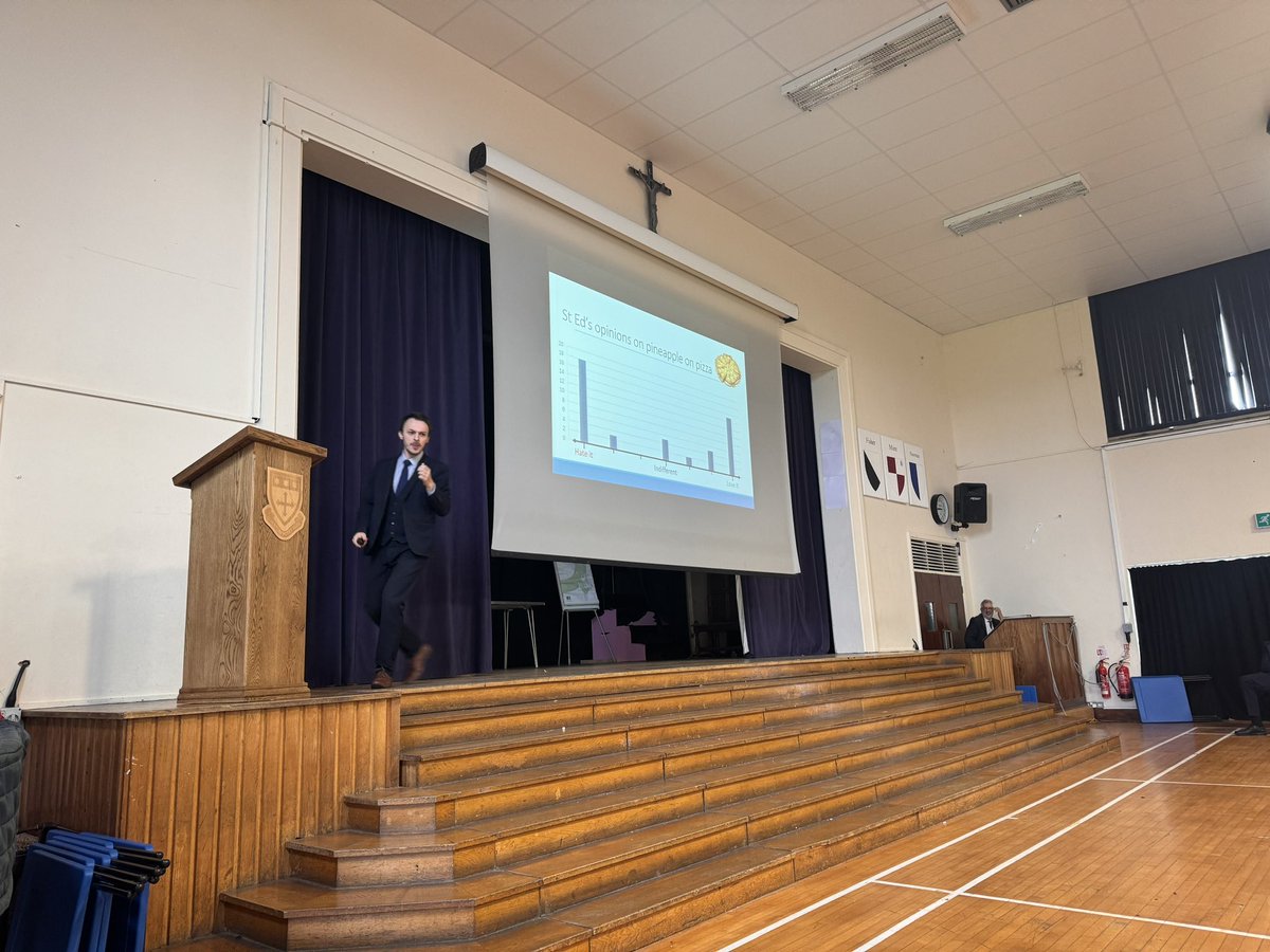 Beaulieu_Head's tweet photo. This morning we were treated to an assembly from @StEdwardsChelt very own Mr Cole on how none of us are average - a strong message and beautifully delivered #SECValues #SECCommunity #SECStaff https://t.co/boiSAAQnxt