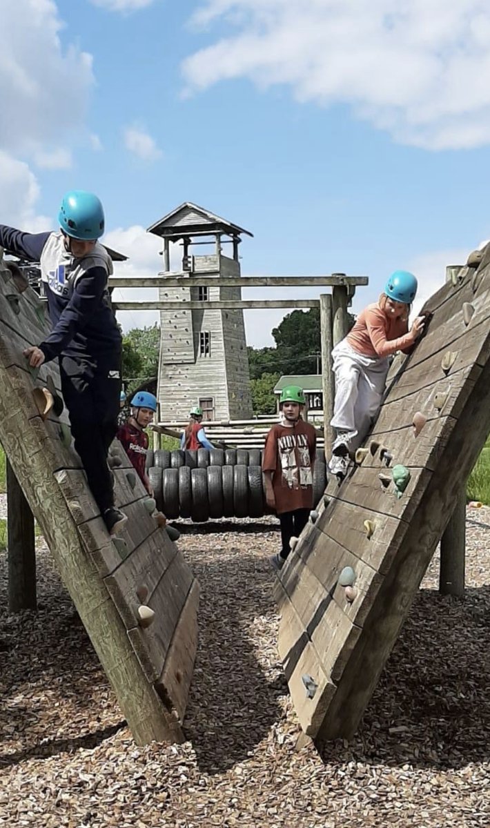 Sytchampton School tweet media