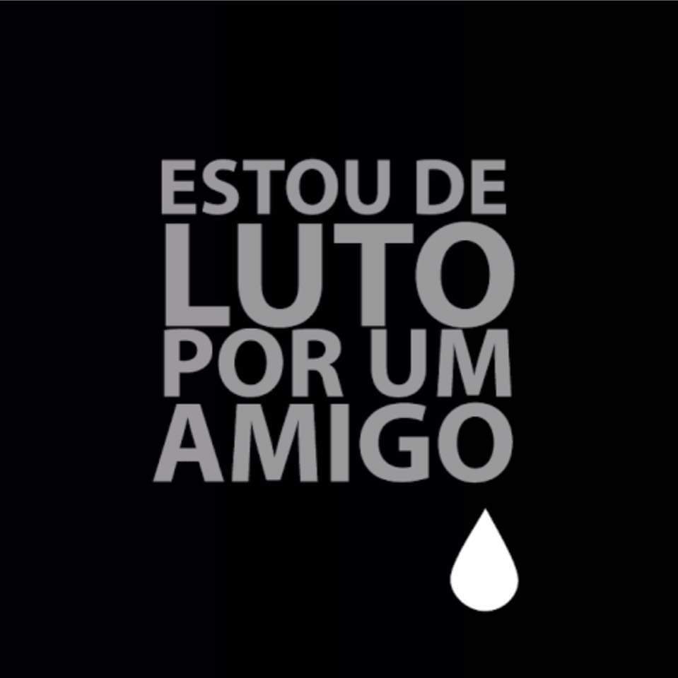Dricabral71's tweet photo. A vida é um sopro e assim do nada, vc partiu sem ao menos nos dizer o último adeus 😭😭 Sem acreditar ainda que vc se foi e aquela resenha que havíamos falado não poderá acontecermais. 
Espero um dia nos encontrarmos na eternidade... olhe por nós aqui na terra e interceda por nós https://t.co/YF1Eli8qXu