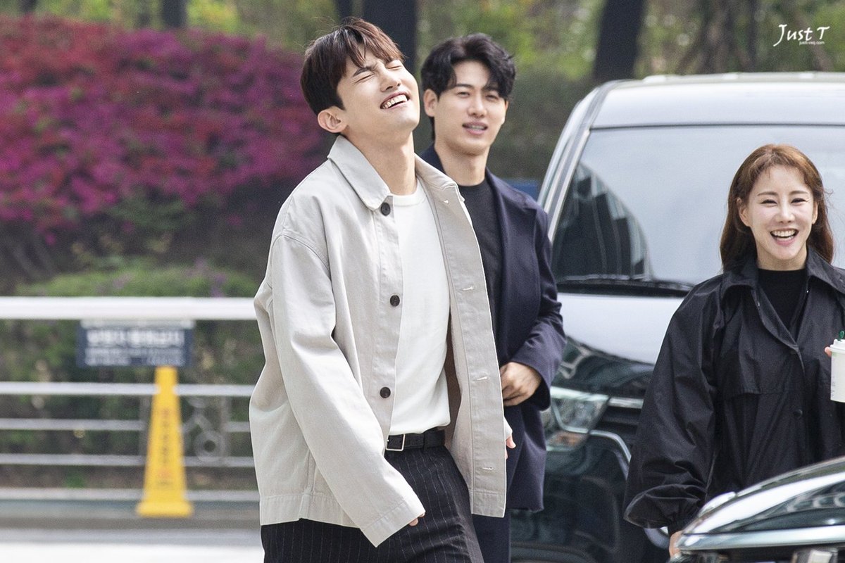 하 나 이 겸댕아