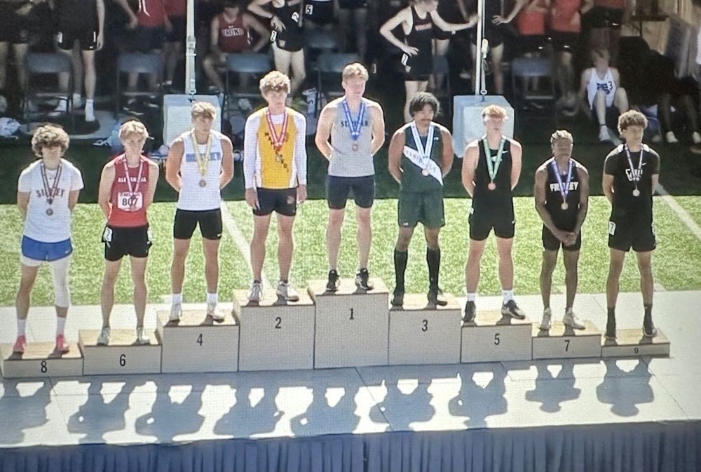 STATE TRACK RECAP - Herron wins state hurdles title; 9 entries win medals saintpeterschools.org/article/163875…