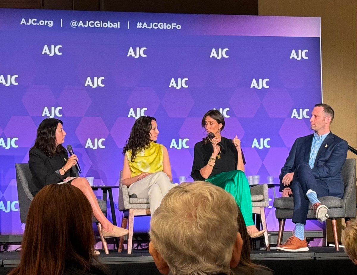 Thank you <a href="/juliajassey/">Julia Jassey 🕊</a> <a href="/ZionessMovement/">Zioness</a> <a href="/Oren_Jacobson/">Oren Jacobson 🔯</a> for your panel conversation at #AJCGloFo (moderated by <a href="/meggiewysc/">Meggie Fredman</a>)