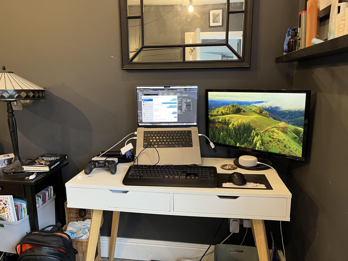 LightfootBrosTM's tweet image. Welcome #IndieDevWorkspaceChallenge, to the dev palace for  Sleepytime Village