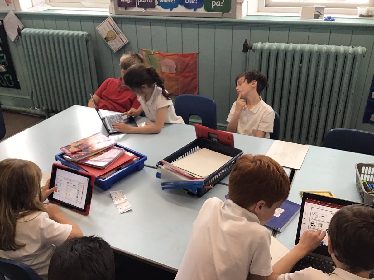 Holtonprimary's tweet photo. Using old Welsh sentence patterns to help learn new sentence patterns today. Year 4 were absolutely fantastic ( Bendigedig). Using Welsh word processing skills 💻
#HPSYr4 #CymraegCampus #HPSLanguage https://t.co/oCvw5EmT71