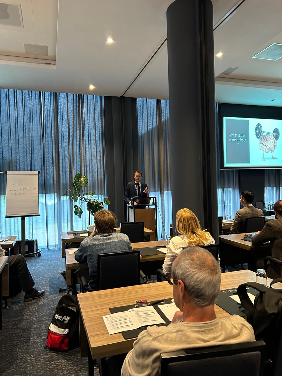 EANSonline50's tweet photo. #HappeningNow in Amsterdam, the EANS Basic #Endovascular Course is in full swing! Young and aspiring neurosurgeons are honing their skills in endovascular methods and techniques, with plenty of hands-on simulator work.  🧠💪 #EANSCourse #EANSonline https://t.co/ukMprKd7qP
