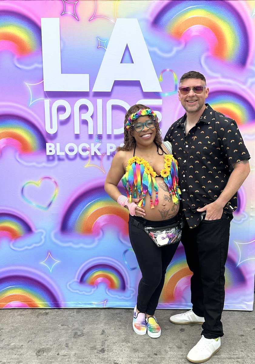 Kisha_Lurai's tweet photo. 🏳️‍🌈🌈🦄Walked downstairs with some friends and baby Lennon to Hollywood Blvd &amp; Pride for a lovely Sun-Gay. It’s a bit overcast but hopefully, it’ll Queer up!! #pride #loveislove #ihopethisoffendsyou #protectqueerkids https://t.co/qGpUpwDzWB