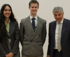 CDSsixthform's tweet image. Huge thanks to @speakrs4schools and David Dein for his inspirational talk to our @croxleydanes Year 12 students and successful girls&apos; football team last week - full report here ➡️ croxleydanes.org.uk/190/news-and-e…