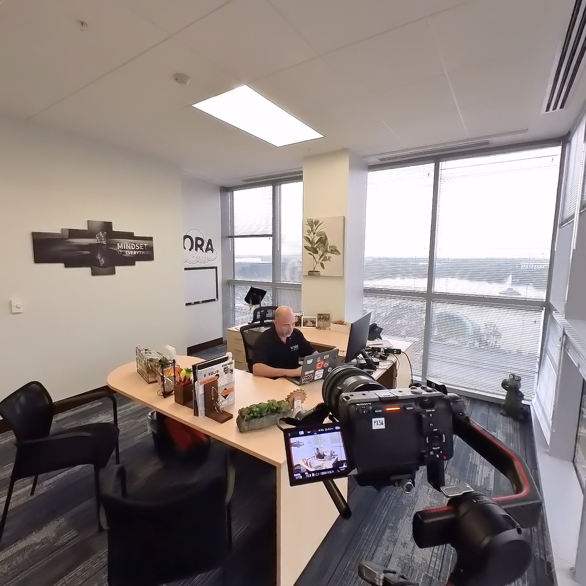 michael_savp's tweet photo. 🎬  Zuper partners with SAVP for U.S. projects, like the Sora Partners testimonial in Orlando, using a cost-effective one-man band setup to ensure high-quality production while reducing costs and maintaining consistency.

#sanantoniovideoproductions #videoproduction https://t.co/ZkaVRcnHg6