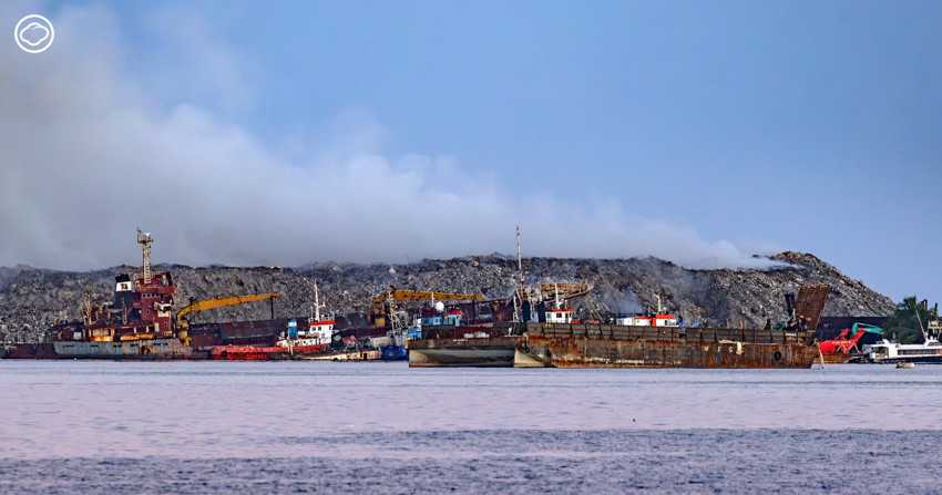 readthecloud's tweet image. #มัลดีฟส์ ที่เที่ยวในฝันใครหลายคนกำลังจะหายไปในอีกไม่นาน นัท สุมนเตมีย์ เลยอยากชวนทุกคนมาตระหนักถึงการเปลี่ยนแปลงที่เกิดจากฝีมือมนุษย์ของเกาะสวรรค์แห่งนี้ ผ่านคอลัมน์ #LifeonEarth คราวนี้ #TheCloud
readthecloud.co/maldives-divin…