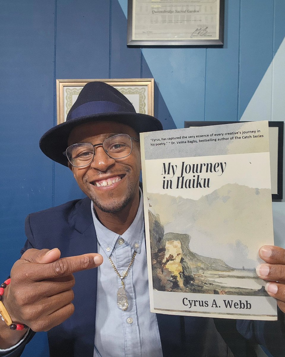 SugaRay4506's tweet photo. Recorded #episode124 of my talk show #SRDaily earlier this morning. Read some poems from @CyrusWebb latest book "My Journey In Haiku". Such a GREAT read! Real powerful !!!
Join me tomorrow on #tiktoklive at 9am ES5 for #episode125 of my show! #media #broadcasting #communications https://t.co/noal85UXLh