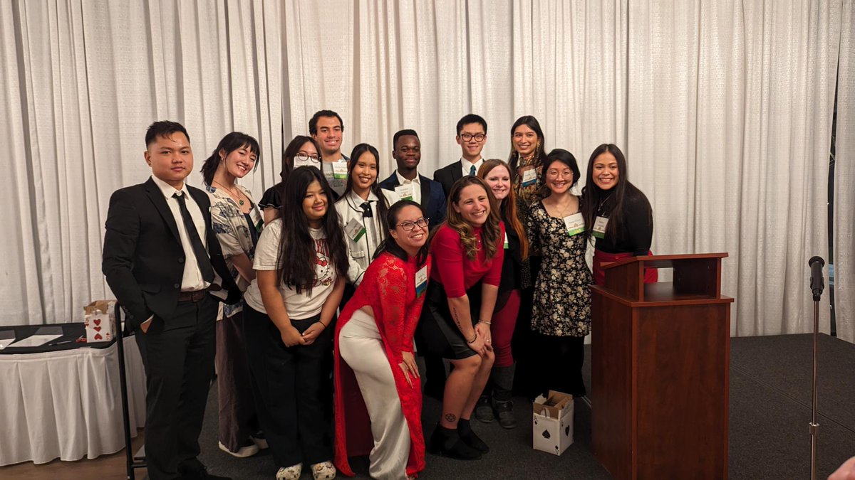 NEOMEDedu's tweet photo. Our NEOMED Asian Pacific American Medical Student Association members recently attended and volunteered at the inaugural ASIA gala. Volunteers checked attendees in and sold tickets for games for that event that raises funds for @ASIAOHIO.
#volunteer #studentorg #medstudent https://t.co/PhZAWFRmPk