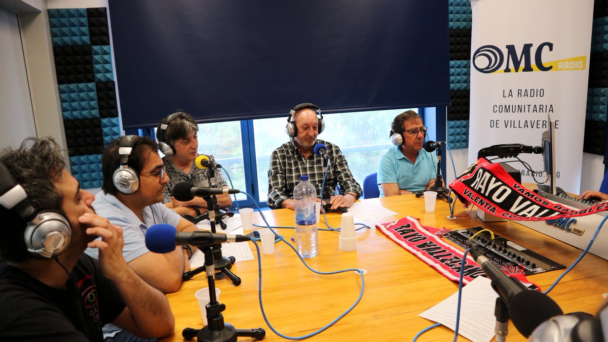 FundacionSERorg's tweet photo. #EchalePapas @Omc_Radio #Centenario @RayoVallecano con @ipatolorente #noesfieraparadomar @javipotes1977 y Lázaro #DiscapRayo Benito y Jose Mari veteranos #RayoVallecano conoce su historia, hacer un #Rayo mas accesible y que es ser #Rayo escúchales en https://t.co/iyl8NSvWDU https://t.co/WuK6b19lgu
