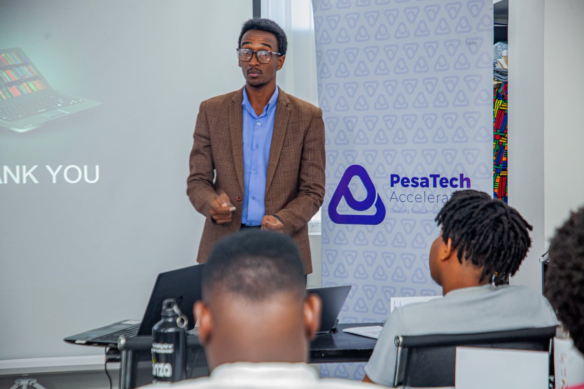 Exciting week ahead for Pesatech Accelerator

This morning El-dizer Financial Services has showcased their groundbreaking ideas to the NMB team.
El-dizer offers loans, intern student loans, and easy access to learning devices like laptops.

Stay tuned for the next startup.