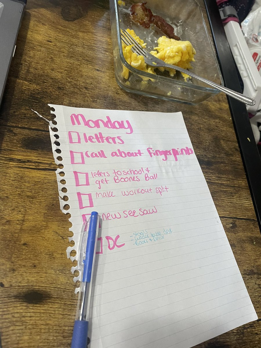 teacherWHOLifts's tweet image. Busy day today. Not seeing any action on my wishlist but hoping if I keep sharing I’ll get some items #cleared! amazon.com/hz/wishlist/ls… #clearthelist #SupportAClassroom #teacherwishlist #missouri