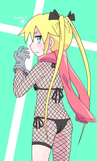 サマー忍者スタイルなソーニャちゃん描けました。
鎖帷子っぽい網タイツ無し差分もあるぞ 