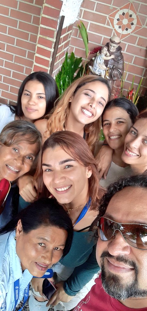 CUptaeb's tweet image. Ya viene...
Ya se acerca...
Ya son 8 años celebrando juntos...
El #TamunangueUPTAEB 

JUEVES #13JUNIO @uptlara 
Hora: 08:30 a.m.

#SomosUptaeb
#UptaebEsCultura  
#FestivalMundial
#VivaVenezuelaMiPatriaQuerida 
@cantourgente @michellyvivas @LaraMinCultura @MaryPemjean @lubrio