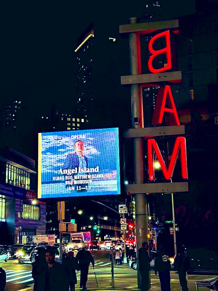 Huang Ruo tweet media