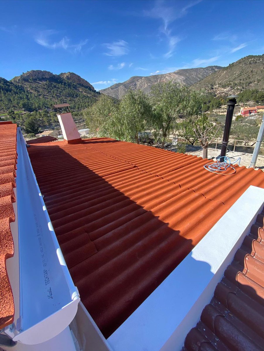 suberlev's tweet photo. ¡Di adiós al calor☀️ y las goteras☔️ con CORCHO NATURAL PROYECTADO! Impermeabilización y aislamiento ecológicos para tu hogar.♻️ https://t.co/onaM1FADDx #corcho #proyectado #impermeabilización #aislamiento #cubiertas #fachadas #sostenible #ecológico #hogar #ahorroenergético #rtp https://t.co/cvsDSQvlER