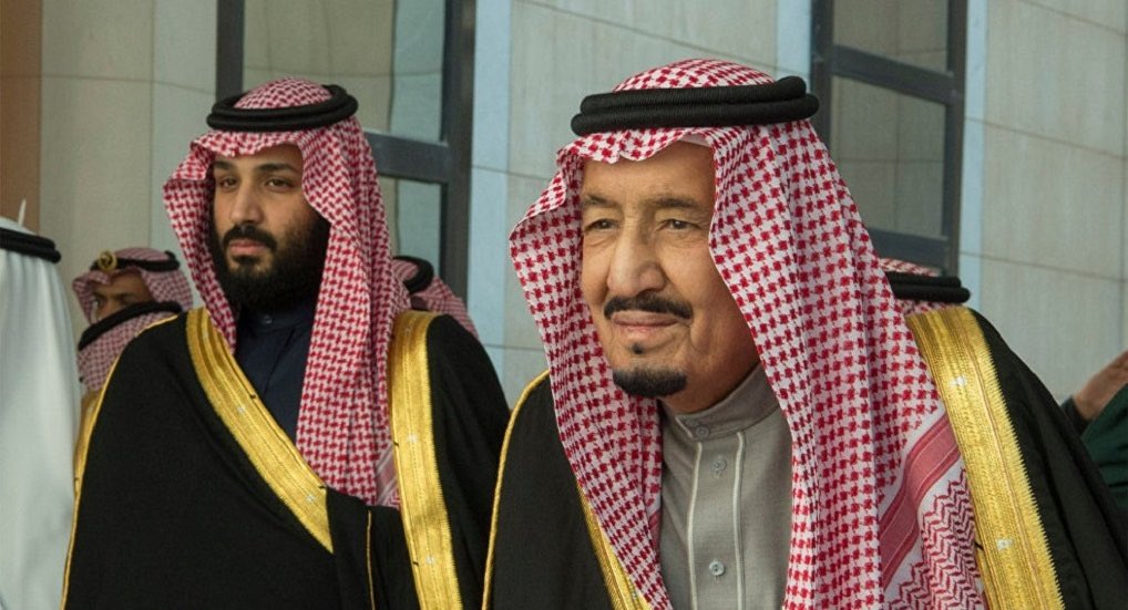 SaudiNews50's tweet photo. مفتي عام المملكة:

حكومة خادم الحرمين الشريفين وولي العهد تقدم خدمات عظيمة وتسهيلات كبيرة من أجل أن يؤدي الحجاج حجهم في يسر وطمأنينة، وسلامة وسكينة.

- https://t.co/6ko2CN5oqI
