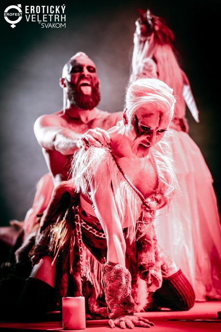 Some vivid photos from a great show @VikingLust ⚔️  On stage with @MrJonnyOblong and @AaronRockxxx  Stay<a class="tags" target="_blank" title="On Twitter" href="/?out=eyJ0eXAiOiJKV1QiLCJhbGciOiJIUzUxMiJ9.eyJpYXQiOjE3MjI0ODcxODksImlzcyI6InR3cG9ybnN0YXJzLmNvbSIsIm5iZiI6MTcyMjQ4NzE4OSwiZXhwIjoxNzU0MDIzMTg5LCJyZWRpcmVjdF91cmwiOiJodHRwczovL3R3aXR0ZXIuY29tL1Zpa2luZ0x1c3QifQ.nFbKvIu8xlgmrT5Ydq-WMNJDXw3YRrJzRY4Qurj6c86vANaQQruCFeAhUgm2ZM-DsKIj1lI0nszhmQO7iJwo8w">@VikingLust</a><a href="/tag/ukrbel"class="tags"><span>#ukrbel</span></a>