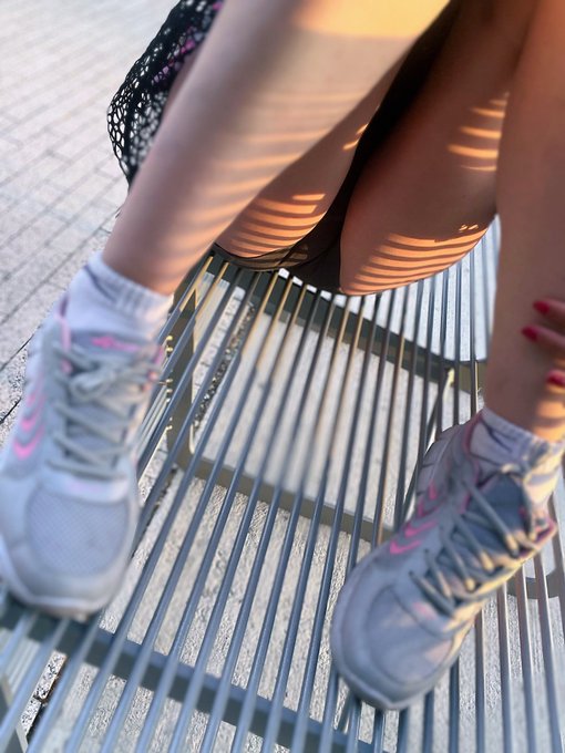 are you thinking the same thing as me? 😈 https://t.co/zRtwi5bkvv