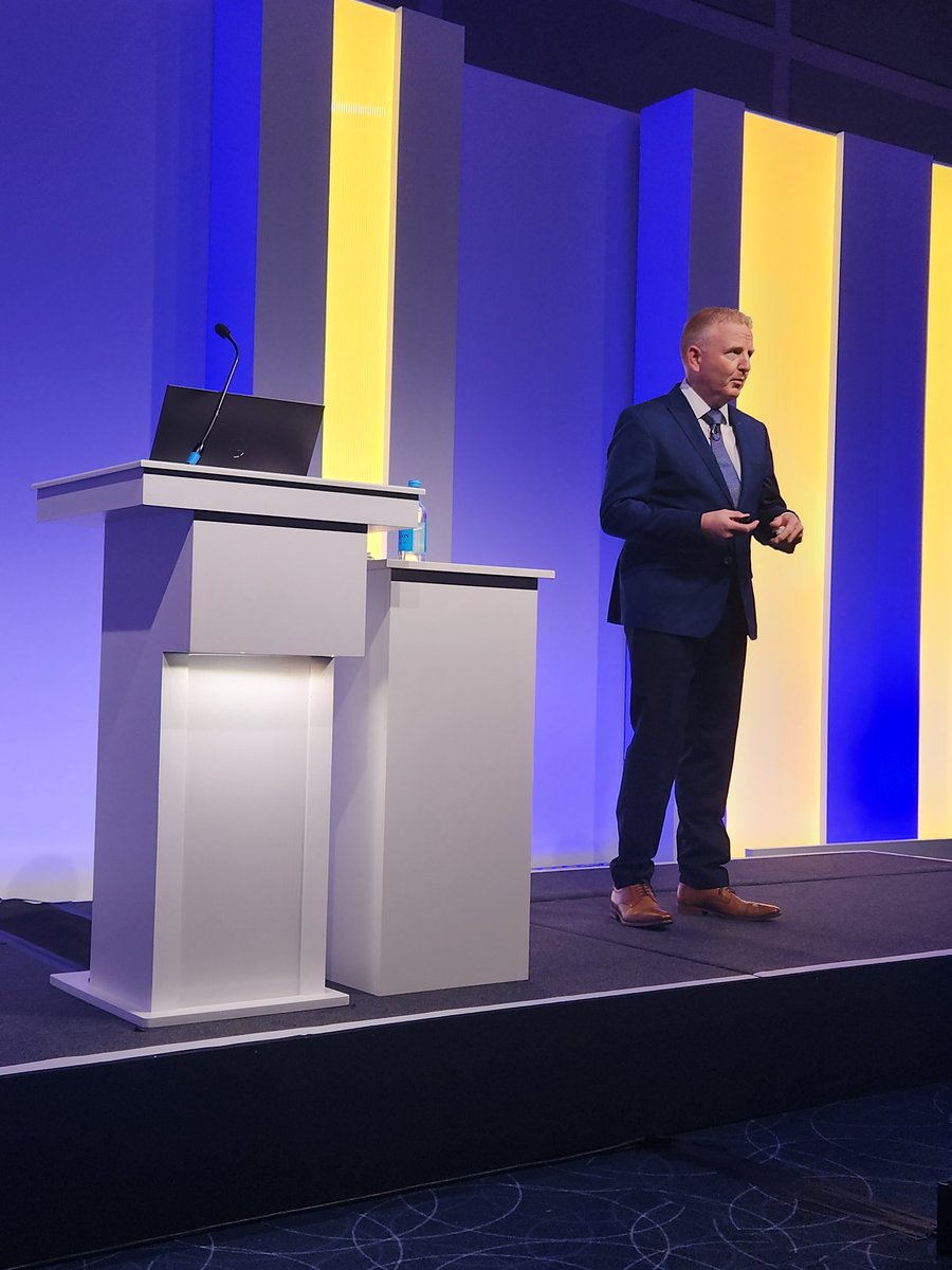 Bjørn Riiber tweet media