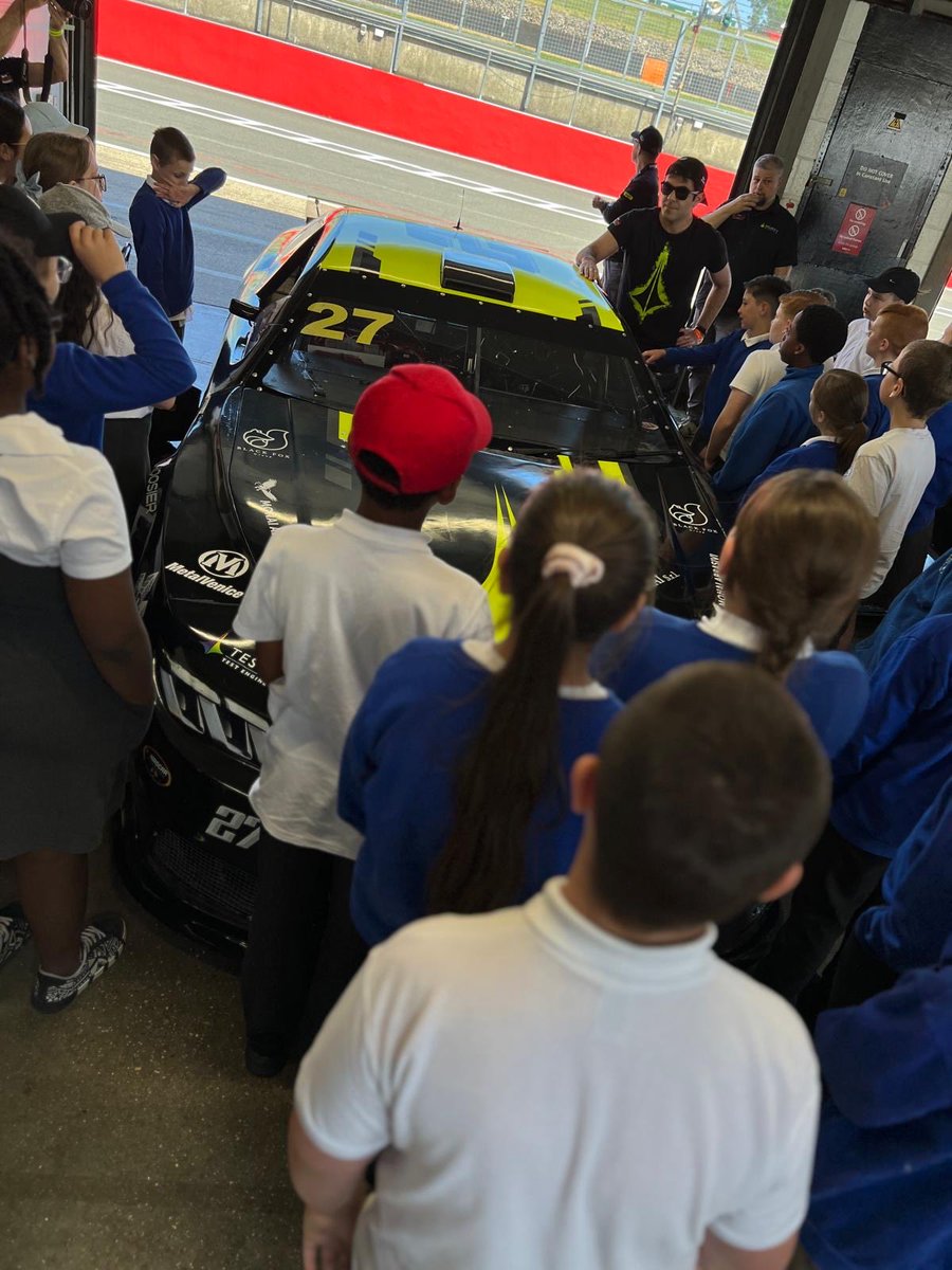 The real highlight of the Friday ⁦<a href="/Brands_Hatch/">Brands Hatch</a>⁩ ⁦<a href="/EuroNASCAR/">NASCAR Euro Series</a>⁩ for the team and NEXT GEN FACADES LTD, ⁦@BFAdvisers⁩ and ⁦<a href="/carversecars/">Carverse Used Car Supermarket, Knebworth</a>⁩ was being able to welcome pupils from ⁦<a href="/NewingtonCEP/">Newington CEP</a>⁩ into our garage, the next generation of engineers and racers