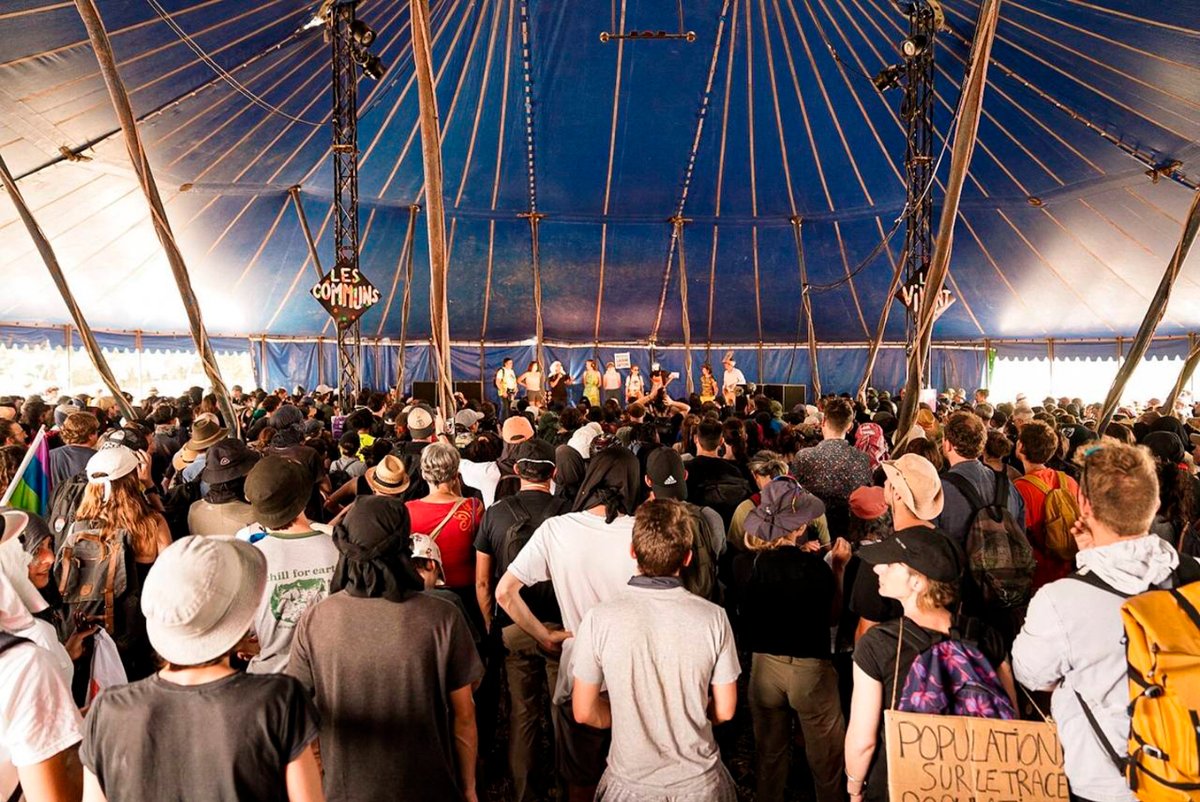 La_Directa's tweet image. #INTERNACIONAL | Alçament de la terra contra l'A69 a l'Estat francès directa.cat/alcament-de-la… Convocades per @lessoulevements, tres mil persones s'han trobat el cap de setmana a Puylaurens per sabotejar les obres de l'autopista. Per Guille Larios i Pier Manchia sobre terreny