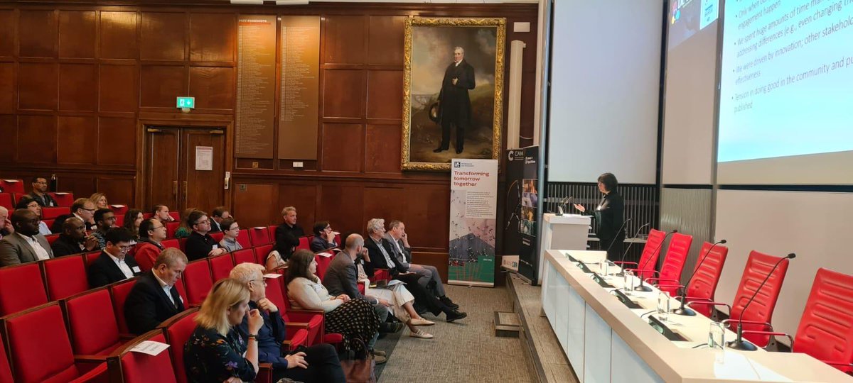 DIGITLabUK's tweet image. Yvonne Rogers @uclic joins the #DENexus showcase at @OneBirdcageWalk this morning to deliver a keynote presentation #Design #InteractiveTech