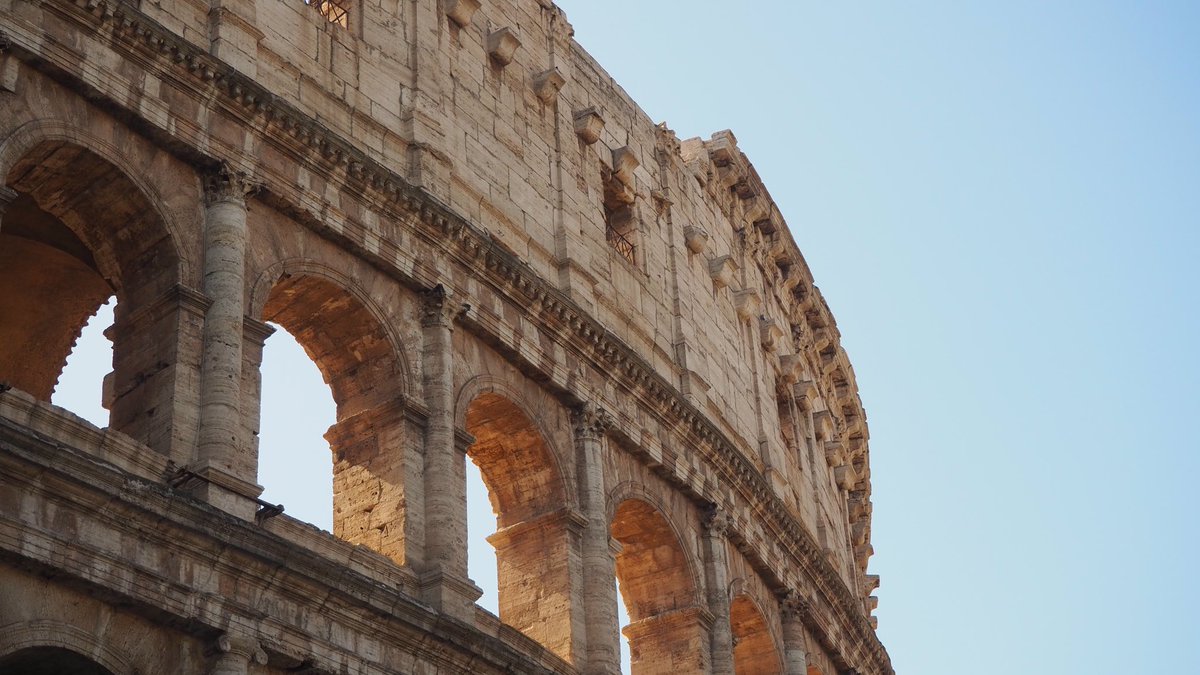 Rivynn_'s tweet photo. Je prépare mon album photo de Rome et je me rend compte que mes photos son trop belle (du moins pour l’amatrice que je suis) https://t.co/1rxfgGcwa2