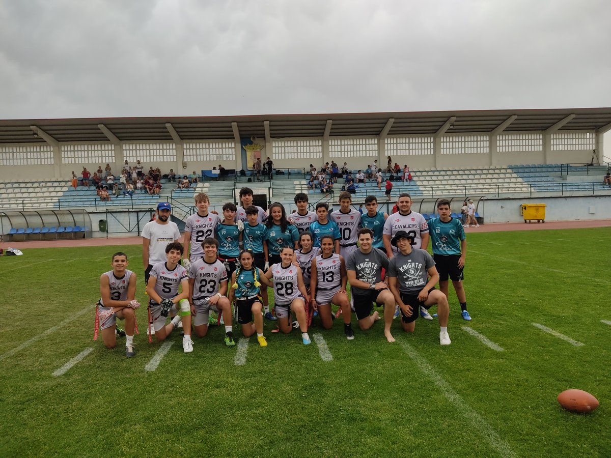 Vva_BlackStorks's tweet photo. #BlackStorks⚫️ 12-31 Cantabria #Bisons🦬
#BlackStorks⚫️ 22-24 Sueca #Ricers⭐️
#BlackStorks⚫️ 7-43 #RoyalOaksKnights🛡️
#BlackStorks⚫️ 6-20 Ávila #Grizzlies🐾
9º - 10º
#BlackStorks⚫️ 13-39 Valencia #Firebats🦇
😊 Orgullosos de esta generación que le espera un gran futuro
🧵(3/5)👇 https://t.co/ovCZjuiTgD