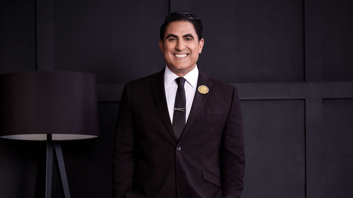 A pivotal figure not only for his popularity on screen but for his historic significance as the first gay Iranian man to earn a prominent place in pop culture, <a href="/RezaFarahan/">Reza Farahan</a> also has both Muslim and Jewish heritage.
#lgbtq #pride #muslim #jewish #iranianamericans