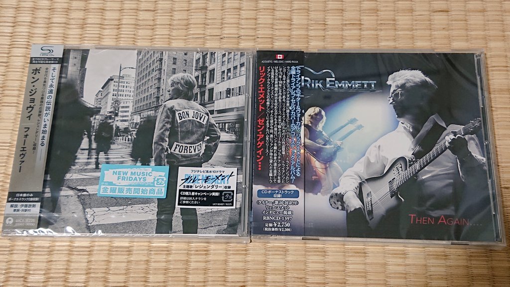 Thesentinel1212's tweet photo. 今日は仕事が暇だったので早めにあがれて帰宅したらBON JOVIの新譜『FOREVER』とリック・エメットのTRIUMPH時代の曲のセルフカバー作『THEN AGAIN…』が届いてました～♪(^∇^)✨
#BonJovi
#Forever
#RikEmmett 
#ThenAgain
#Triumph https://t.co/PE1lNB1p1j