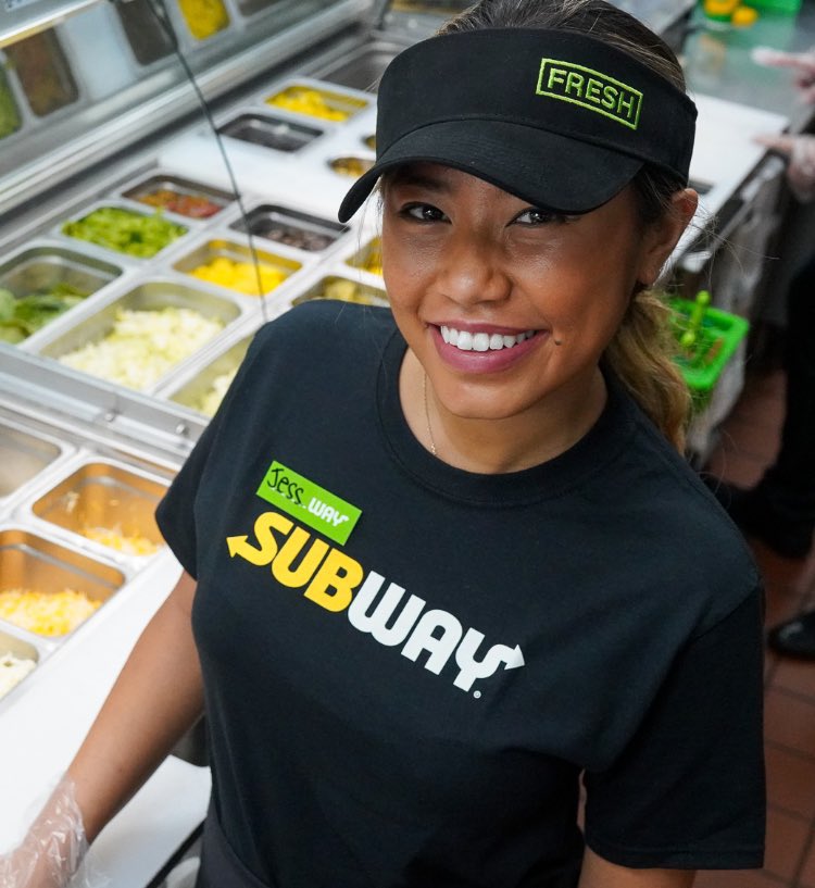 ฅ^•ﻌ•^ฅ tweet media