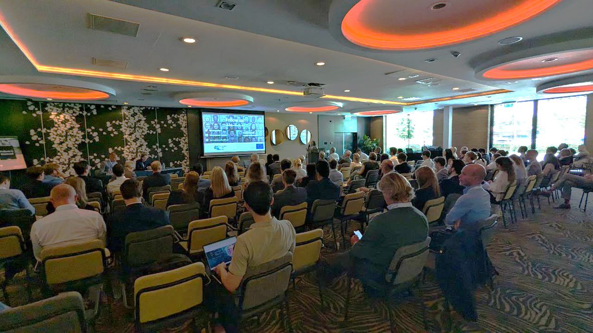 🔬✨ The #PersonalizeAF project had an outstanding participation at the #AtrialSignals Conference in Maastricht last week! 

Here's a recap of our team's incredible achievements. 🧵👇 #Cardiotwitter #ScienceComm