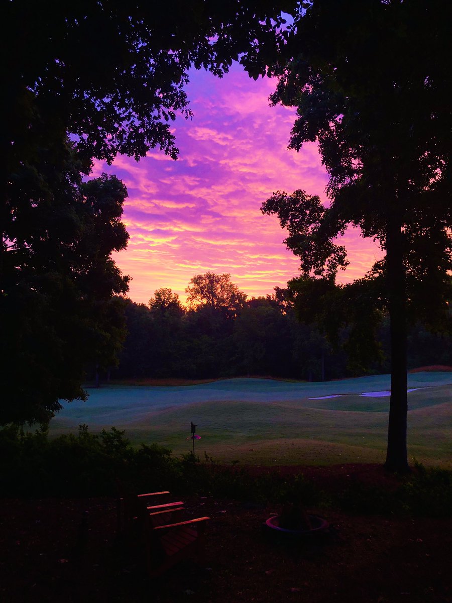 CedarPosts's tweet photo. Good Morning Carolina https://t.co/z0cDjwKdjN
