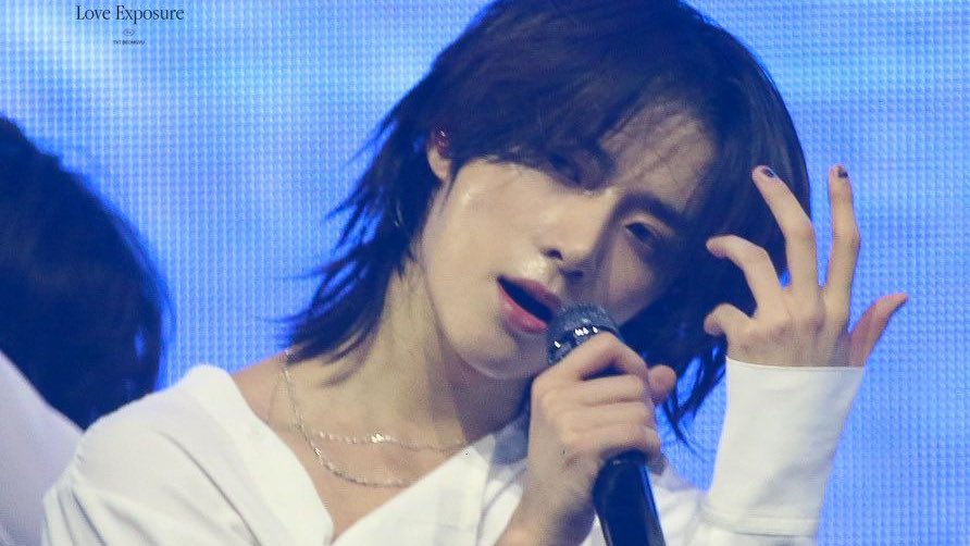 byeguy5hiladies's tweet photo. happy one year to howl beomgyu https://t.co/FXQJukRuCw
