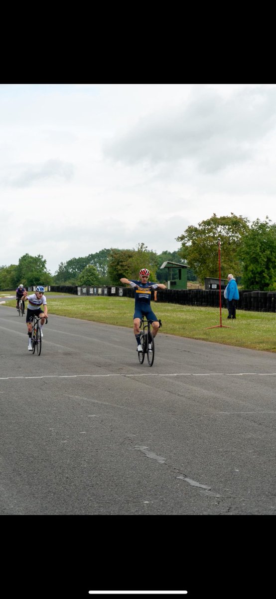 WBjergfelt's tweet photo. Very pleased and proud to have added @BritishCycling the National Championship RR title to my palmares this year #worldchampion #NationalChamp thanks to everyone who helps me out 👊🌈🙌🏆 https://t.co/B2ltTWGsGF