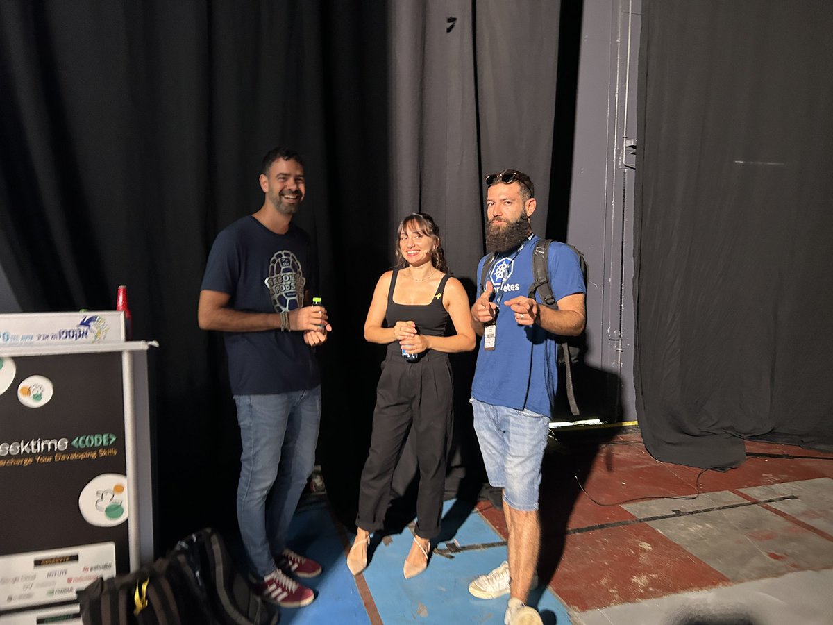 shar1z's tweet image. Getting ready for superstars @nivctl & @the_good_guym’s talk at #geektimecode
They’ll make the case about whether we “still need to observe” in a brave, new, AI-driven world.