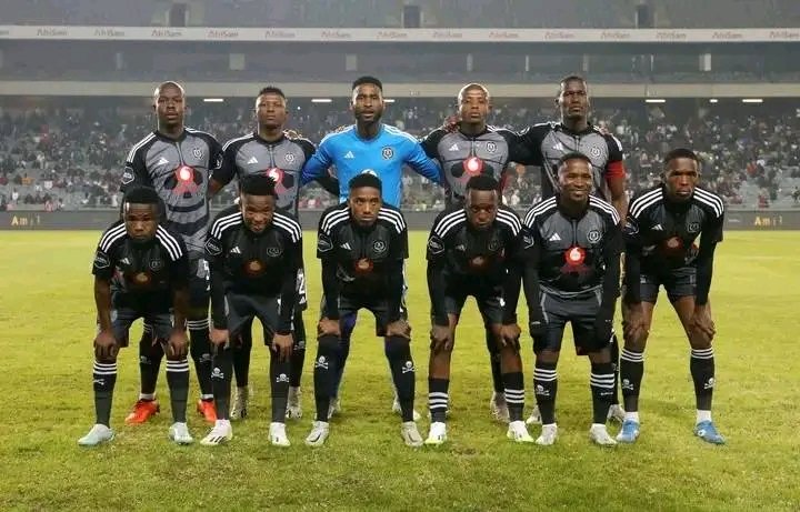 YELL0MAN's tweet photo. Orlando Pirates 7 Biggest Defeats In PSL Era: 👀🤣

1. Pirates 0-6 Sundowns (2017)
2. Pirates 1-6 SuperSport United (2016)
3. Pirates 0-4 Sundowns (2005)
4. Pirates 1-4 Sundowns (2021)
5. Pirates 1-4 Sundowns (2021)
6. Pirates 1-4 SSU (2017)
7. Pirates 0-3 Sundowns (2021) https://t.co/UoER4xUujt
