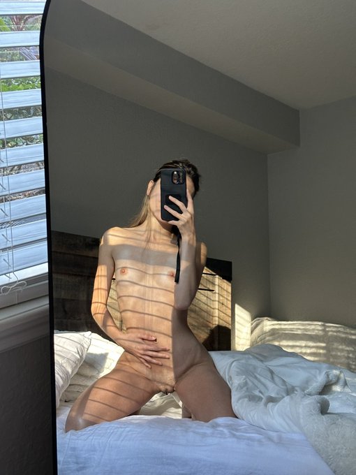 Good morning ☀️ https://t.co/OJv374TZVJ<a href="/tag/threesome"class="tags"><span>#threesome</span></a><a href="/tag/mfm"class="tags"><span>#mfm</span></a>