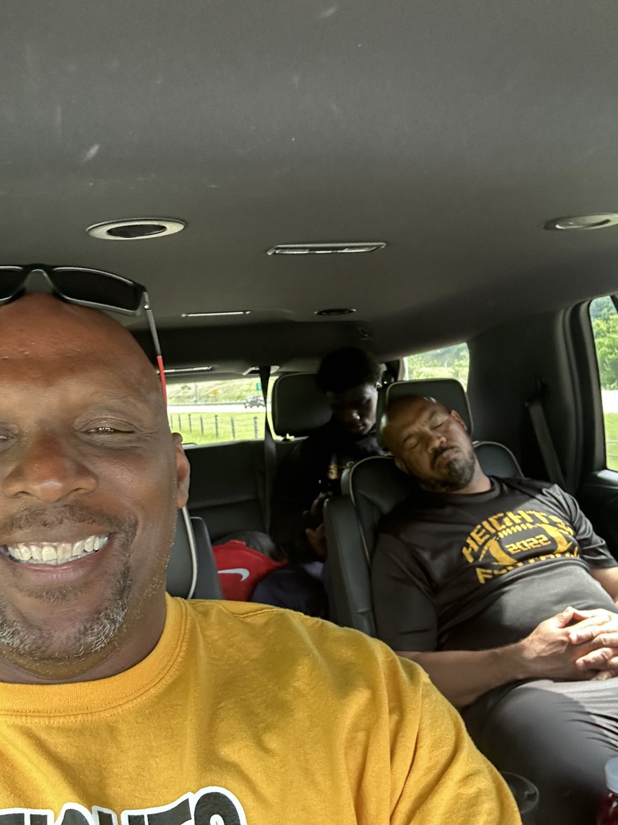MacStephens's tweet photo. Nice little trip to and from the @Pitt_FB camp on Sunday and coach @kahari_hicks and @ll_anthem out for the count!!! 😴#NotBuiltDifferent #NotTheHeightsBlueprint ⚫️🏈🟡 https://t.co/obOrRonVPF