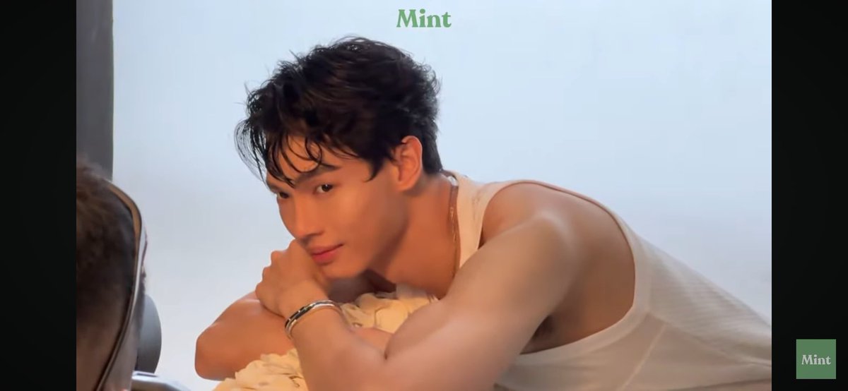 WinmetawinO's tweet photo. แฟชั่นสุดจึ้งงงงงงงงง 🔥🔥🔥

📺 https://t.co/klOkaciERC

#MintXTiffanyandCo 
#winmetawin @winmetawin https://t.co/C2FciRm74n