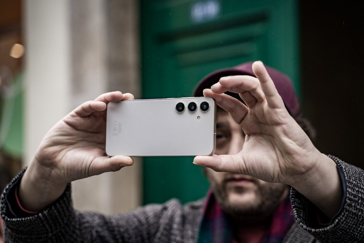 Google déploie sa “retouche magique” sur Google Photos, et c’est gratuit pour tout le monde (même sur iPhone) ➡️ presse-citron.net/google-retouch…