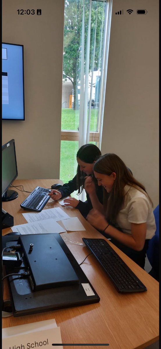 Busy working at Dundee Uni on Strathmore Trophy Sustainable Chatbot Challenge! Good luck team and Mr Milligan🙌🏻 🤖